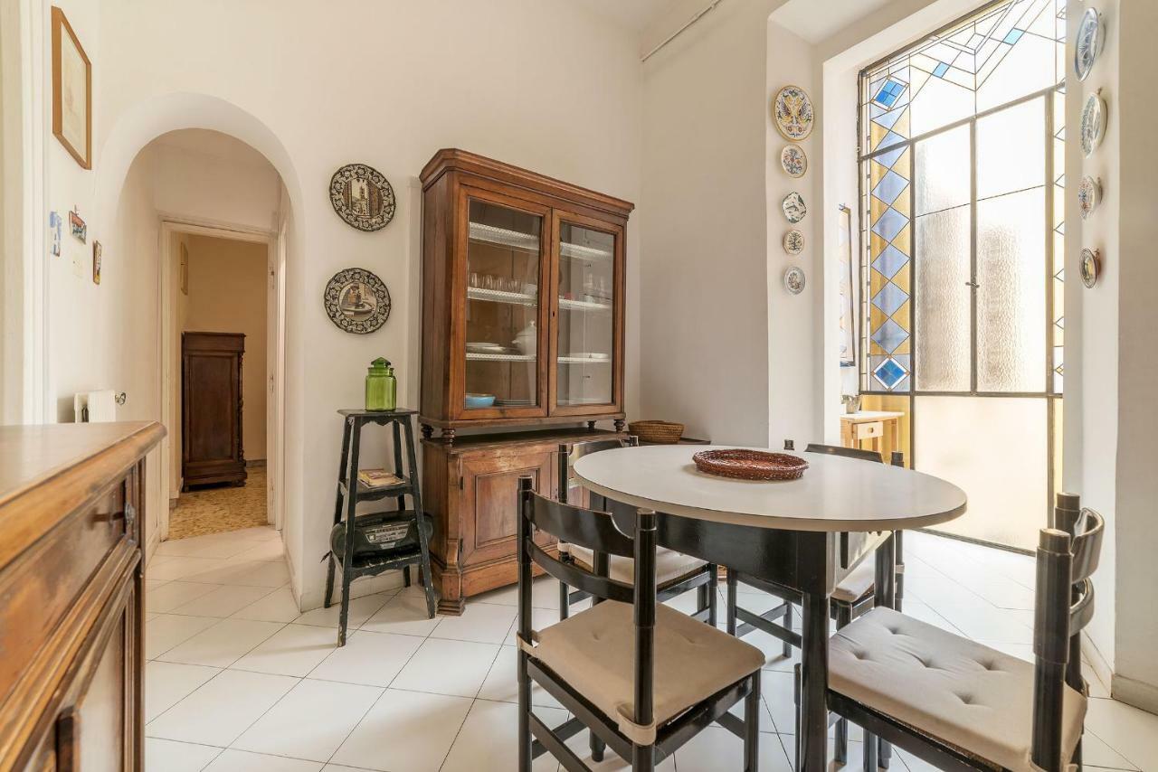 Colosseo Cozy Apartment Rome Buitenkant foto