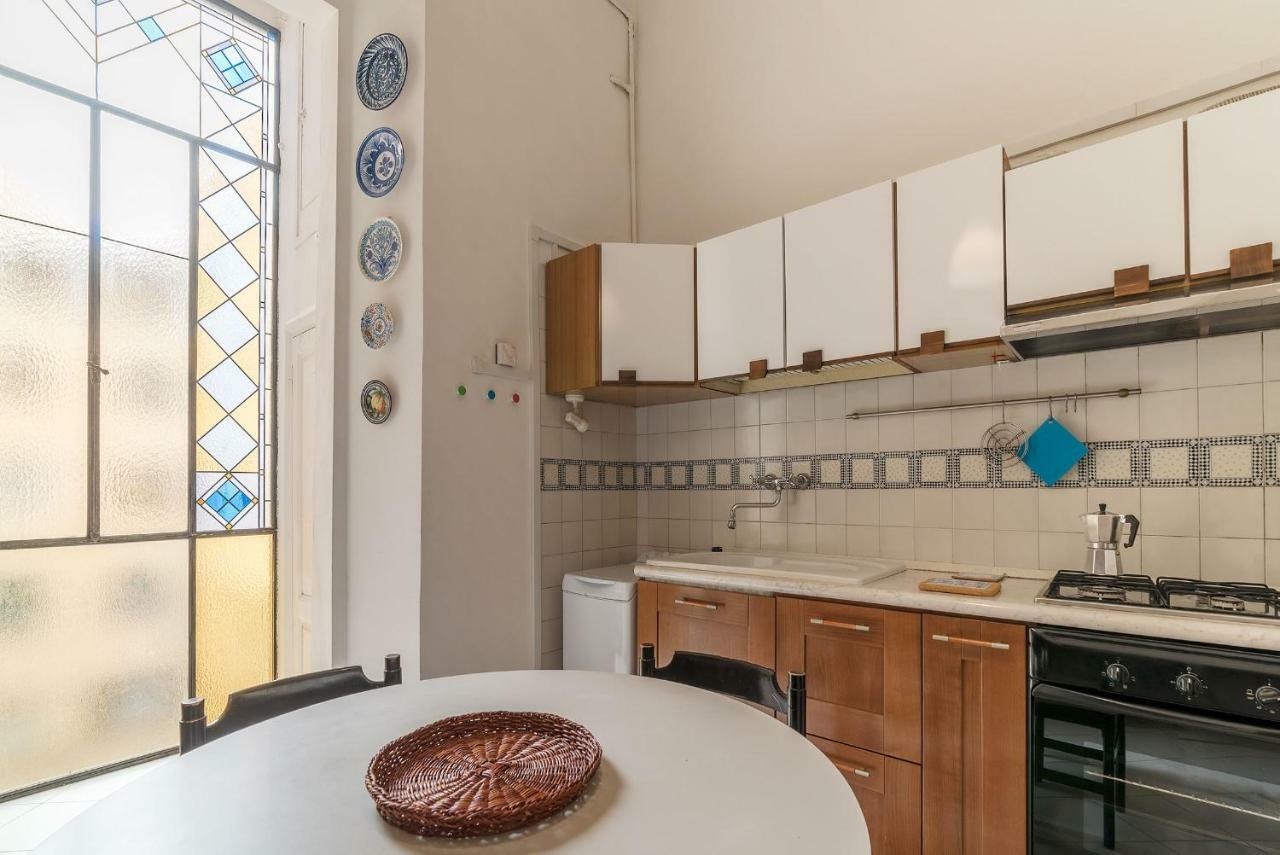 Colosseo Cozy Apartment Rome Buitenkant foto