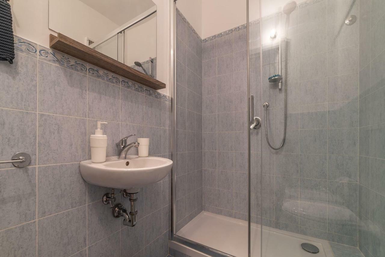 Colosseo Cozy Apartment Rome Buitenkant foto